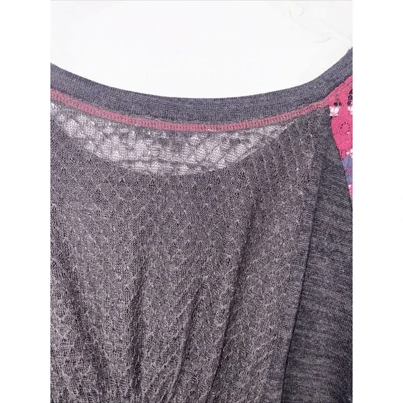 Miss Me Women's Mix Match Quartersleeve Top, Burgundy/Multi, Med - Picture 11 of 14